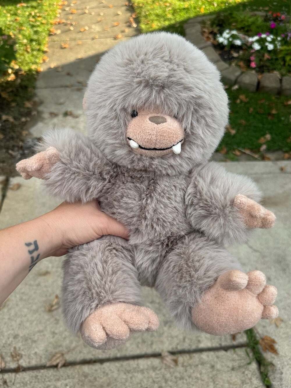Jellycat Bo The Bigfoot Plush Stuffed Animal Sasquatch Yeti Retired
